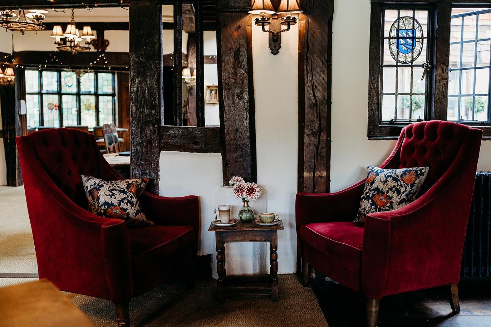 The Crown Inn Чиддингфолд Экстерьер фото