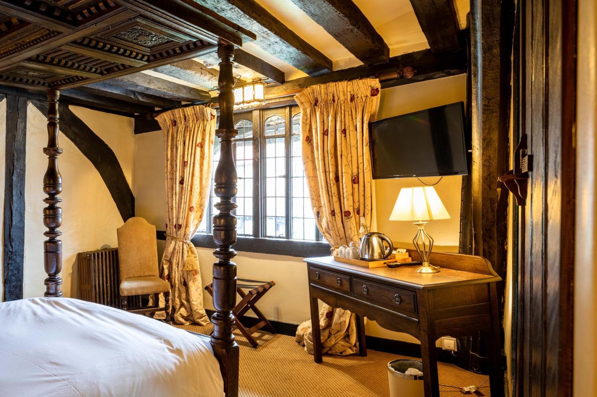 The Crown Inn Чиддингфолд Номер фото